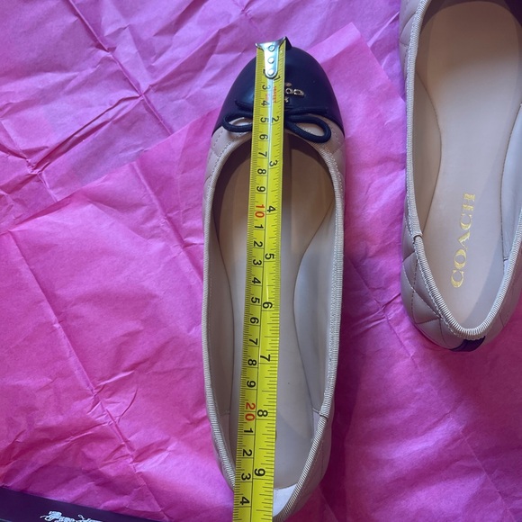 NIB COACH Outlet Allyson quilted leather ballet flats. - Picture 10 of 16